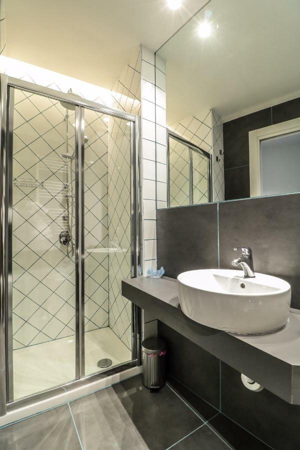 Il Grattacielo B&B Naples Exterior photo